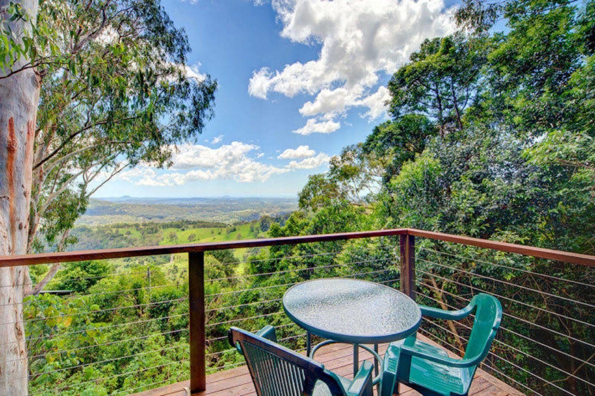 Treetops Seaview Montville Eksteriør bilde